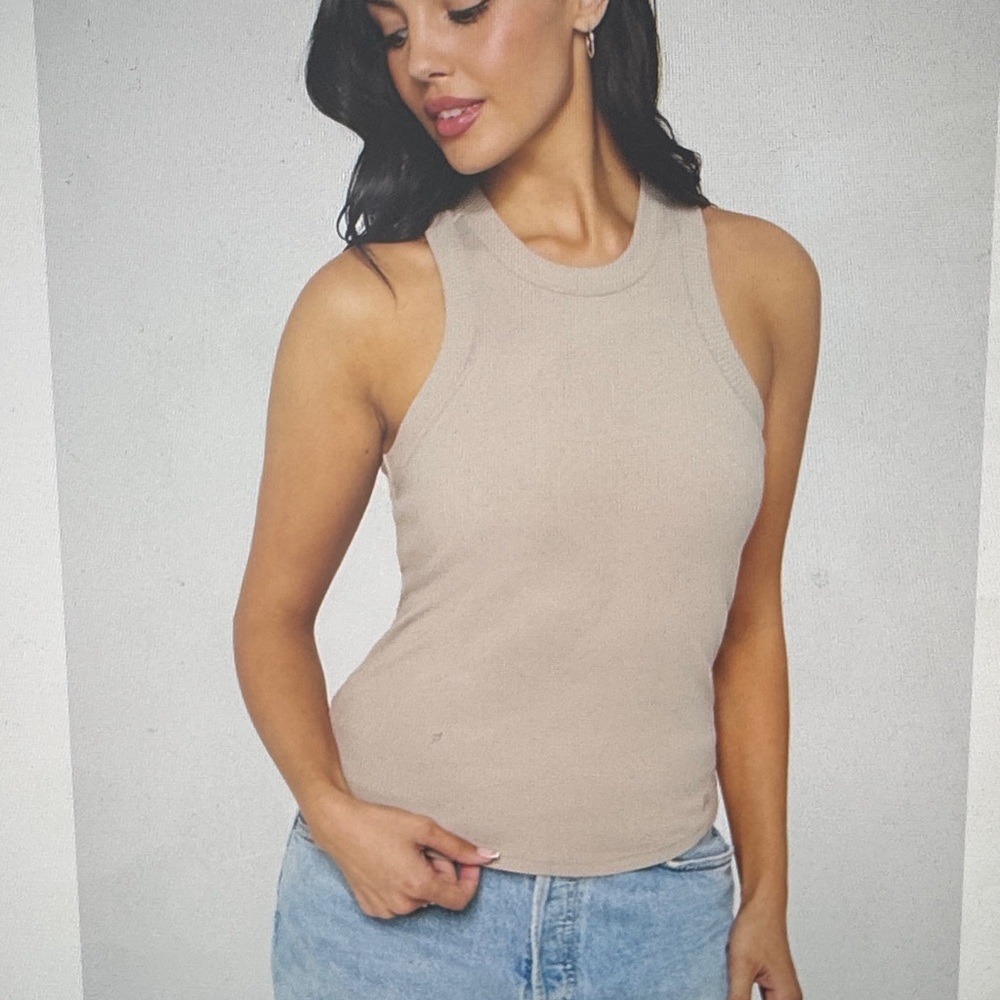 NWT women’s Fabletics, tank top size medium color khaki
